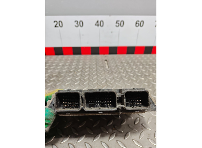 Блок управления двигателем к Renault Master, 2004г.