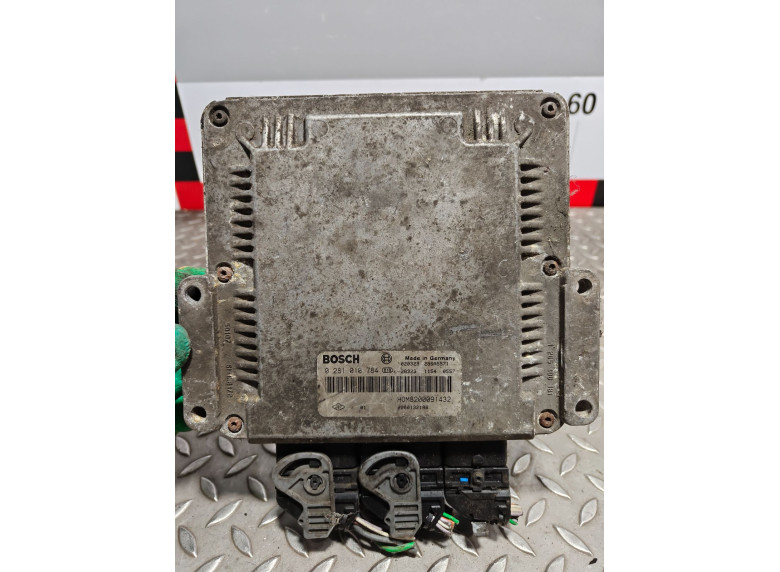 Блок управления двигателем к Renault Master, 2003г.