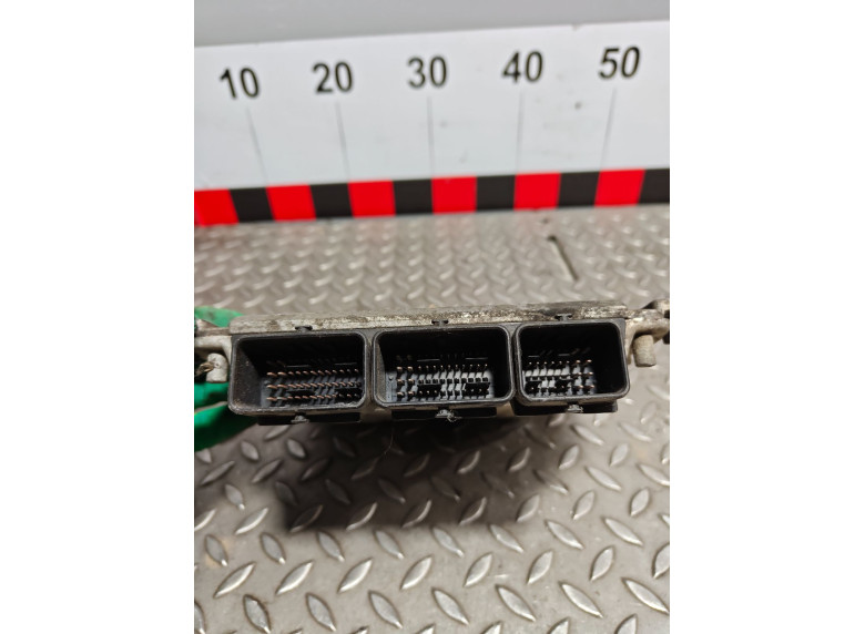 Блок управления двигателем к Renault Master, 2003г.