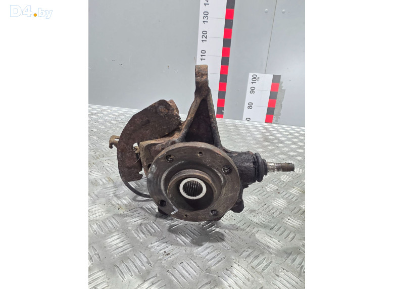 Кулак поворотный левый к Peugeot 406 2001 г.