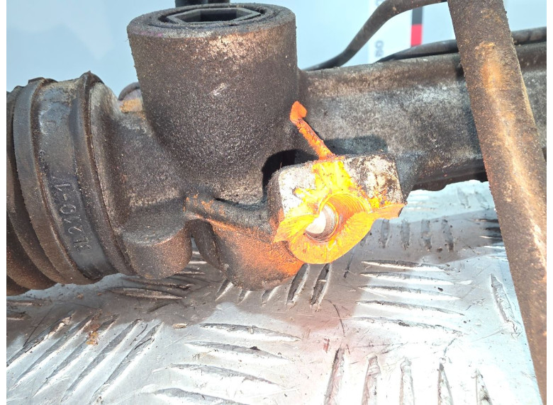 Рулевая рейка к Peugeot 406, 2001г.