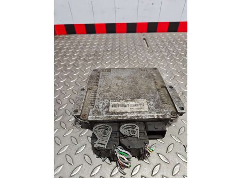 Блок управления двигателем к Renault Master, 2003г.