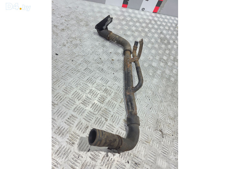 Трубка охлаждающей жидкости металлическая к Peugeot 406 2001 г.