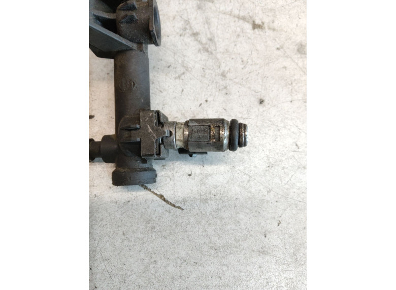 Форсунка к Citroen Xantia, 1999г.