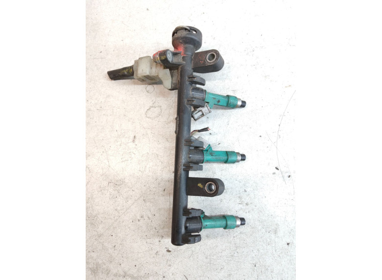 Топливная рампа к Citroen C1, 2012г.