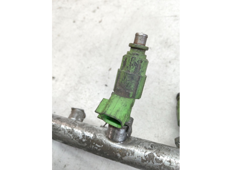 Форсунка к Chrysler Voyager, 2004г.