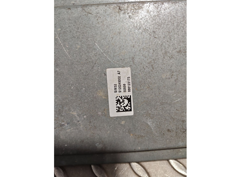 Блок управления двигателем к Renault Clio, 2007г.