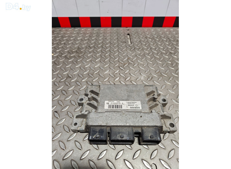 Блок управления двигателем к Renault Clio 2010 г.