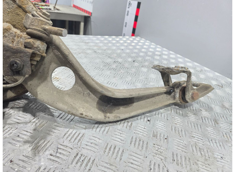 Рычаг задний левый к Peugeot 406, 2001г.