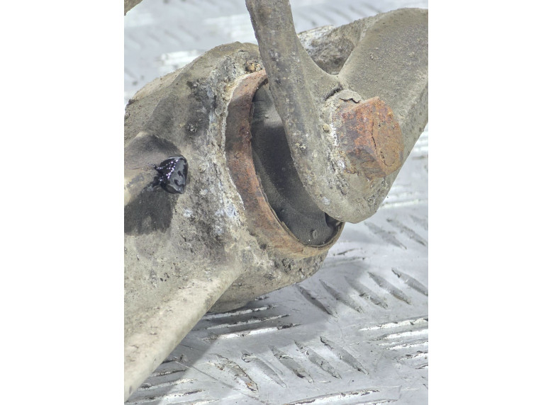 Рычаг задний левый к Peugeot 406, 2001г.