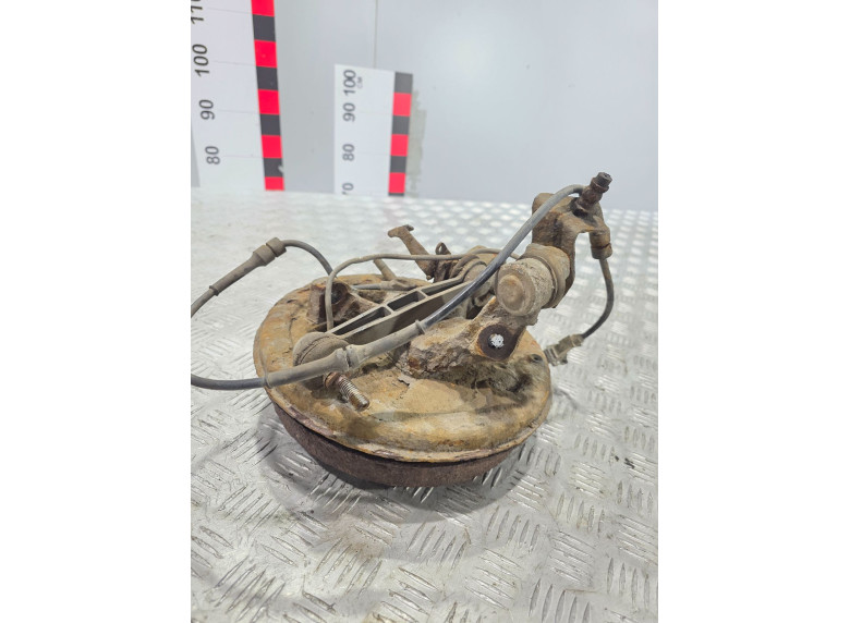 Ступица задняя правая к Peugeot 406, 2001г.