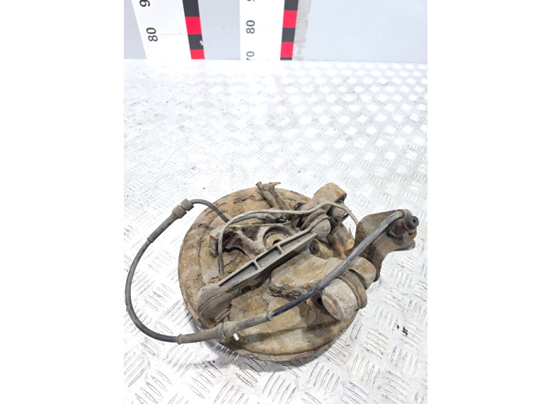 Ступица задняя правая к Peugeot 406, 2001г.