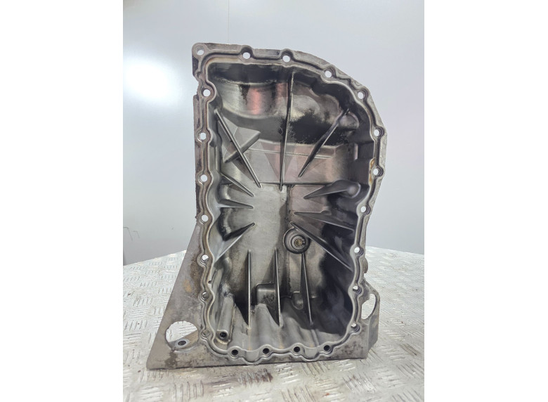 Поддон к Renault Trafic, 2004г.