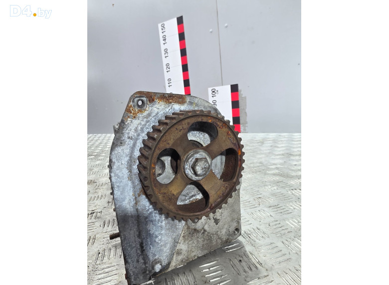 Шестерня распредвала к Renault Trafic 2004 г.