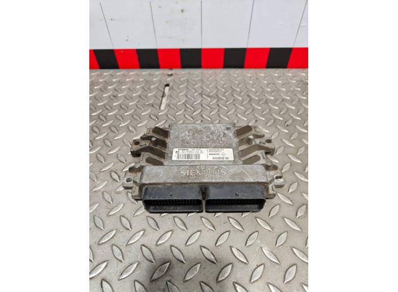 Блок управления двигателем к Renault Clio, 2002г.