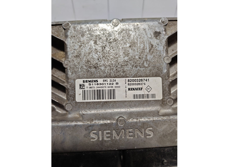 Блок управления двигателем к Renault Clio, 2002г.