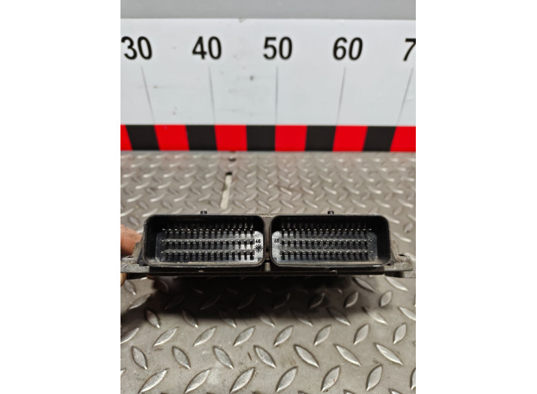 Блок управления двигателем к Renault Clio, 2002г.