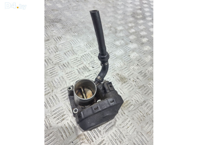 Заслонка дроссельная к Volkswagen Golf 2000 г.