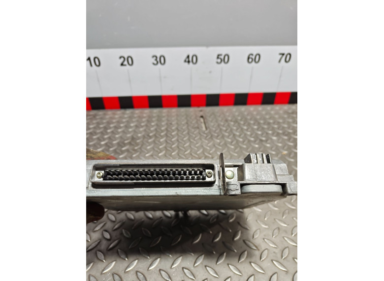 Блок управления двигателем к Renault Safrane, 1998г.