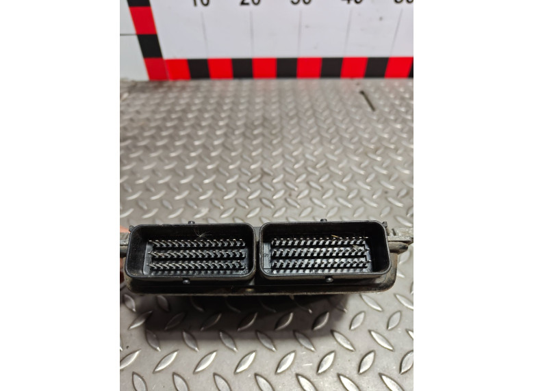 Блок управления двигателем к Renault Megane, 1999г.