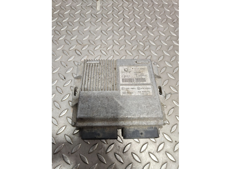 Блок управления газового оборудования к Dacia Sandero, 2010г.