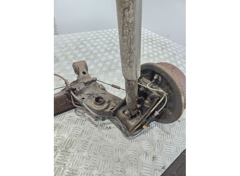 Балка подвески задняя к Opel Corsa, 2003г.