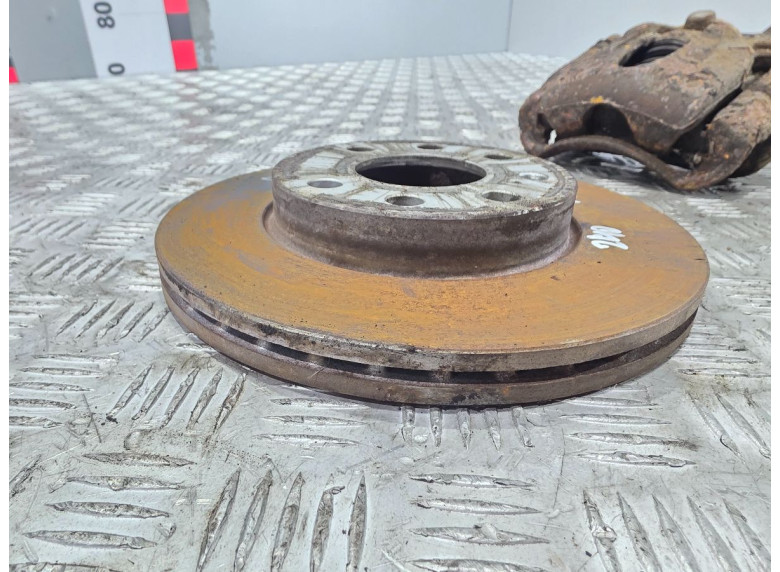 Диск тормозной передний к Opel Corsa, 2003г.