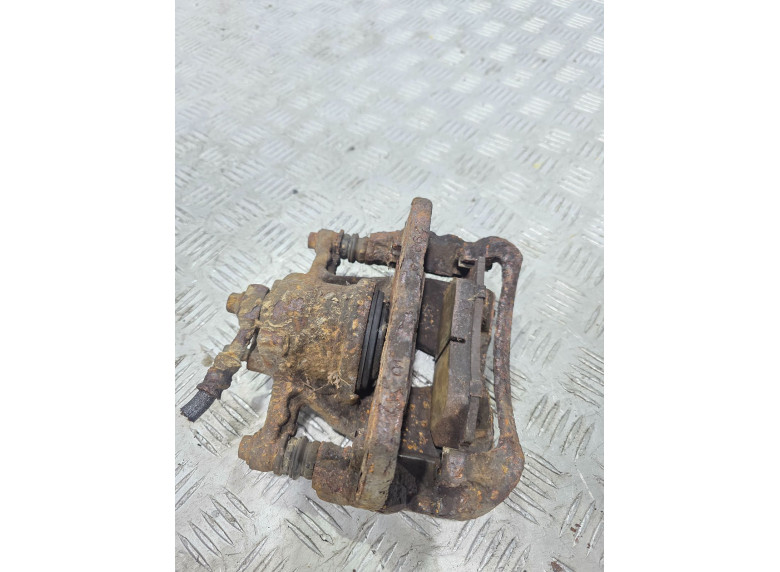 Суппорт передний левый к Opel Corsa, 2003г.