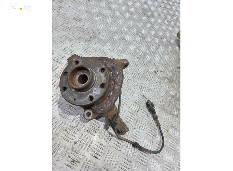 Кулак поворотный правый к Opel Corsa 2003 г.