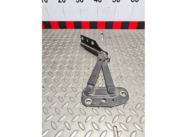 Петля капота правая к Citroen Evasion, 1999г.