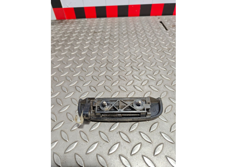 Ручка наружная передняя правая к Suzuki Alto, 2010г.