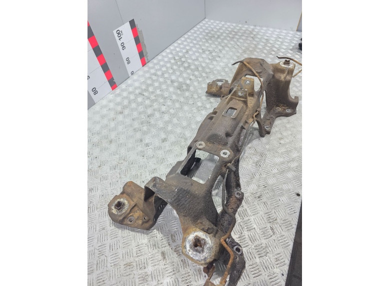 Балка подвески передняя (подрамник) к Chrysler Voyager, 1998г.