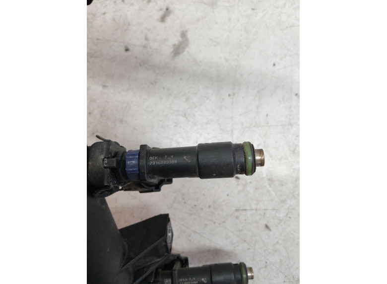 Форсунка к Citroen C5, 2007г.