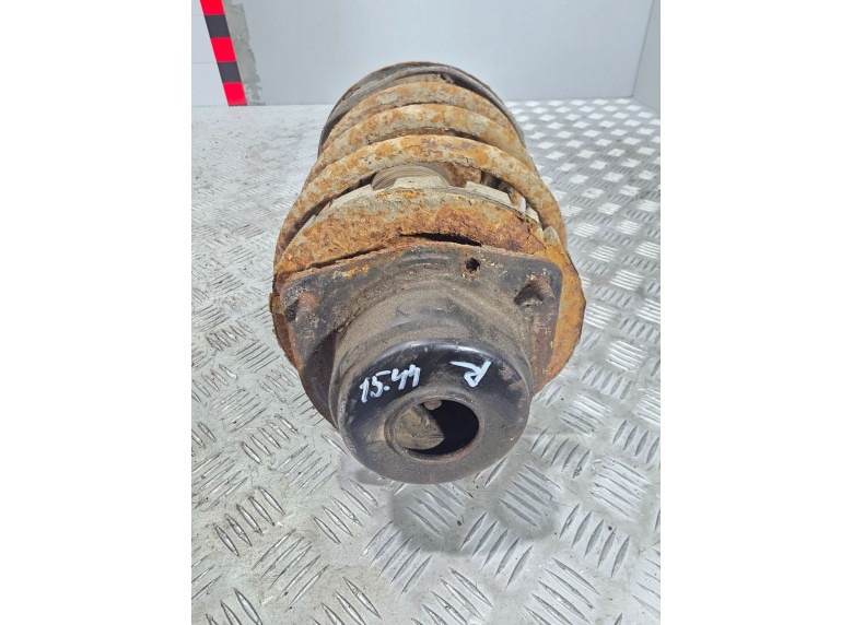 Опора амортизатора верхняя (чашка) к Chrysler Voyager, 1998г.