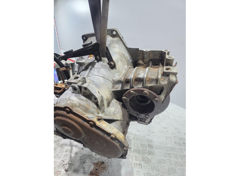 КПП автоматическая (АКПП) к Chrysler Voyager, 1998г.