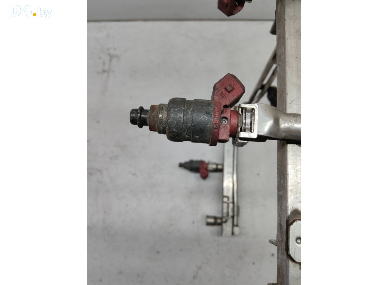 Форсунка к Volkswagen Passat 2000 г.