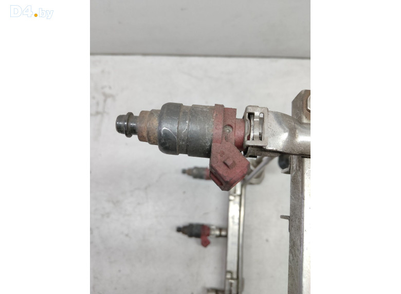 Форсунка к Volkswagen Passat 2000 г.