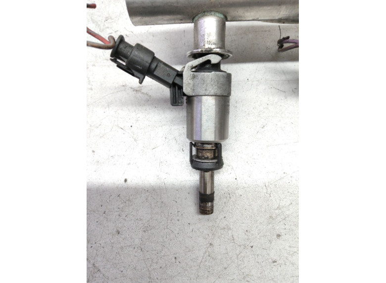 Форсунка к Volkswagen Golf, 2014г.