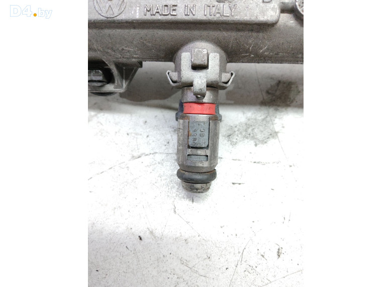 Форсунка к Volkswagen Golf 2000 г.