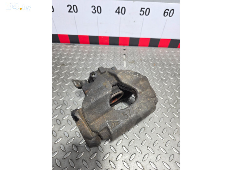 Суппорт передний правый к Volkswagen Sharan 2002 г.