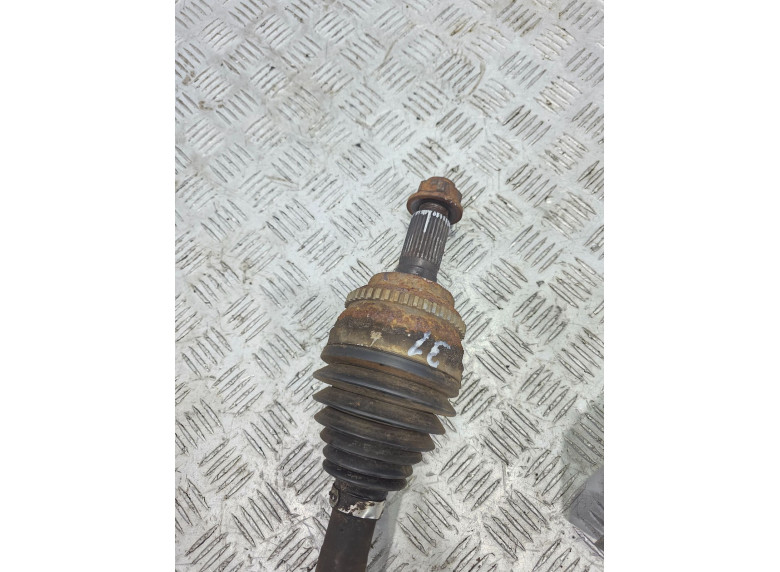 Полуось передняя правая (приводной вал, ШРУС) к Mazda CX9, 2007г.