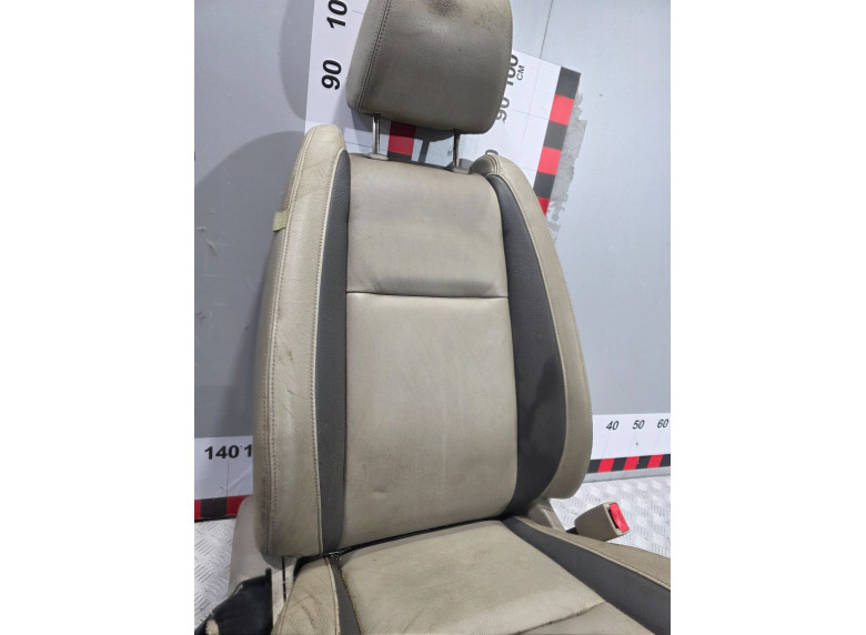 Сиденье переднее правое к Mazda CX9, 2007г.