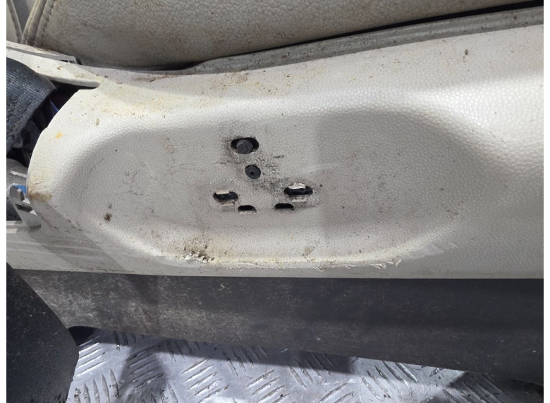 Сиденье переднее правое к Mazda CX9, 2007г.