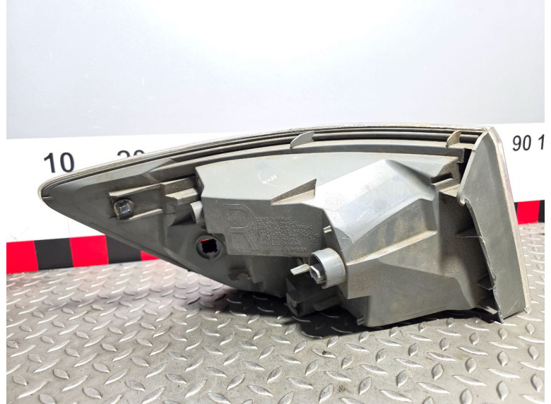 Фонарь задний правый к Mazda CX9, 2007г.