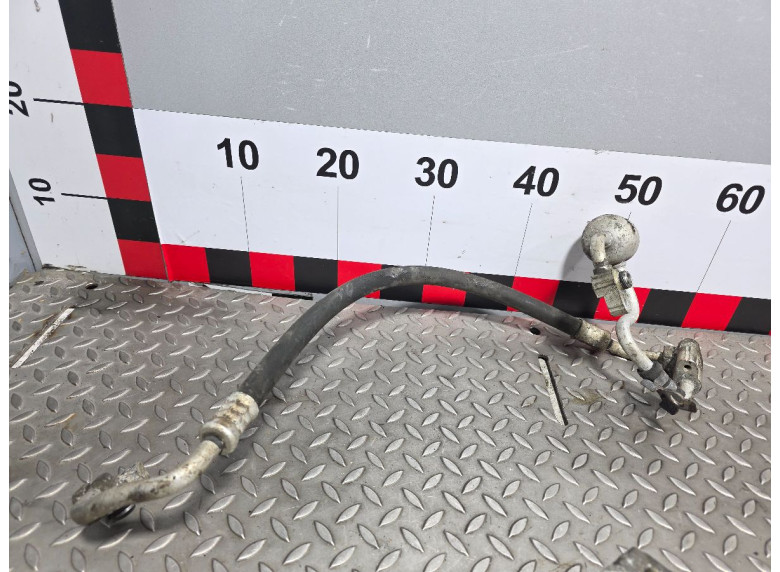 Трубка кондиционера к Mazda CX9, 2007г.