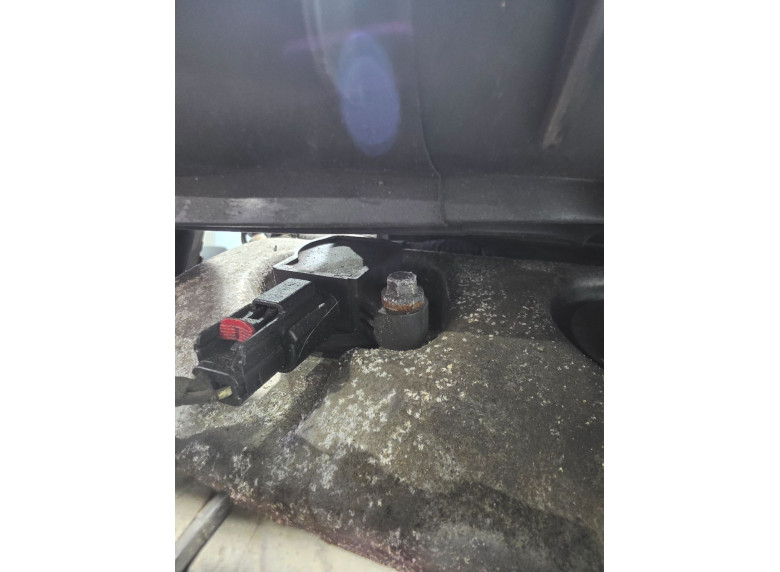 Катушка зажигания к Mazda CX9, 2007г.