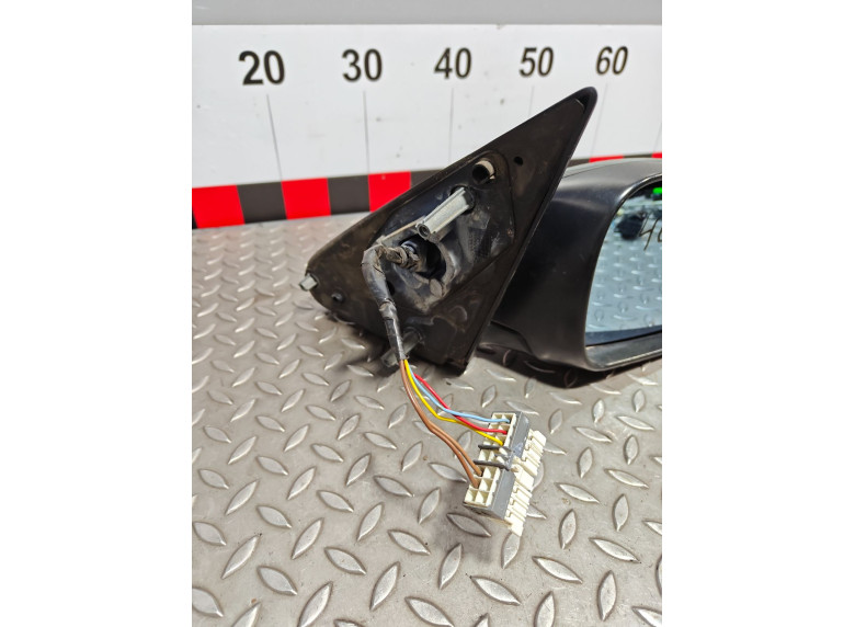 Зеркало наружное правое к Peugeot 406, 1999г.