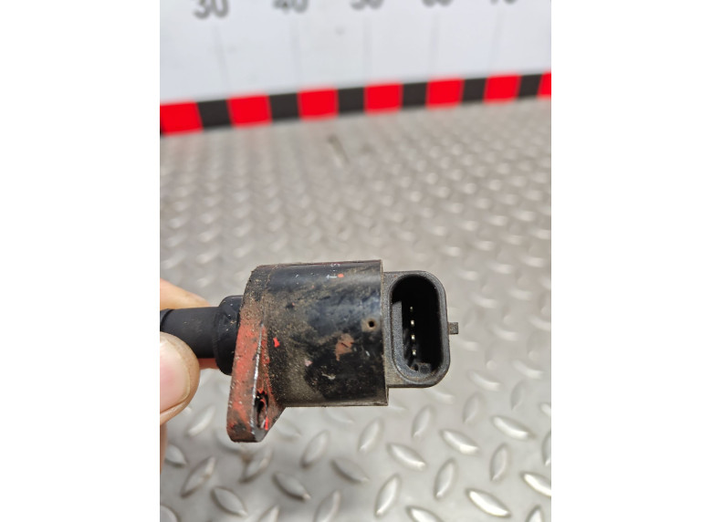 Клапан холостого хода к Peugeot 406, 1999г.