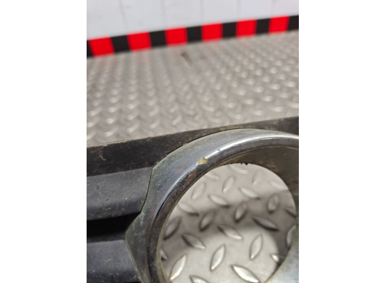 Рамка фары противотуманной правой к Opel Meriva, 2008г.