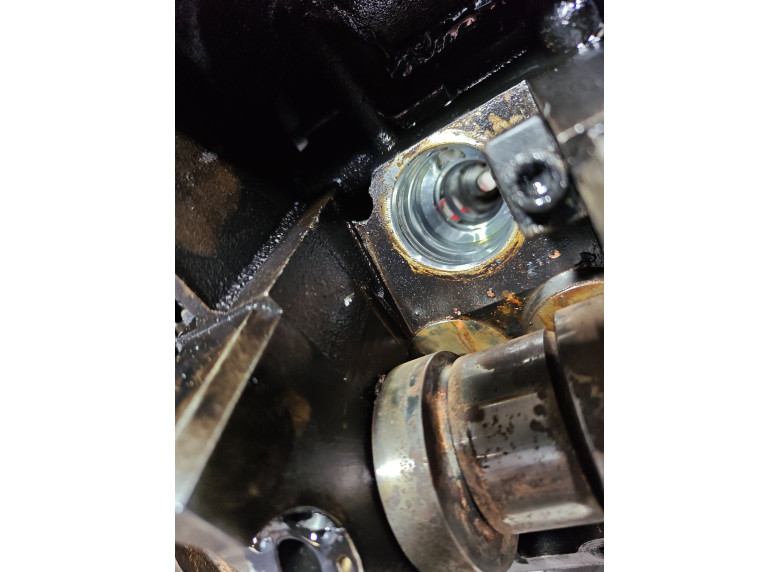 Головка блока цилиндров к Volkswagen Golf, 2002г.